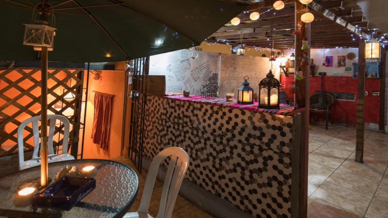 Beraja Family Hostel Lima Zewnętrze zdjęcie